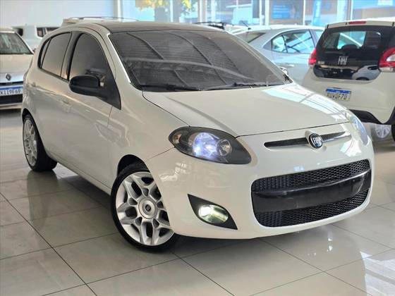 FIAT PALIO 1.0 MPI ATTRACTIVE 8V FLEX 4P MANUAL FIAT PALIO 1.0 MPI ATTRACTIVE 8V FLEX 4P MANUAL
